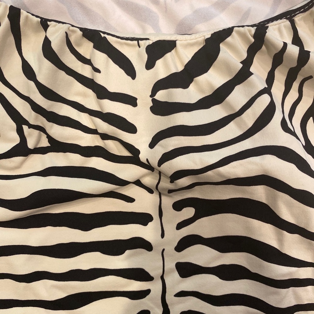 J McLaughlin top
